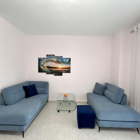 Beachfront With Hotel Facilities Vlorë Екстериор снимка